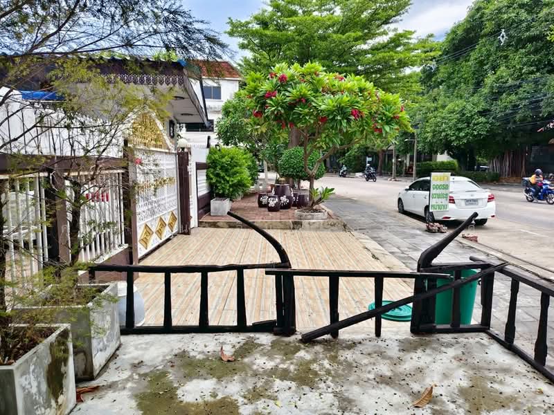 บ้านเดี่ยว 2 ชั้น 84 ตร.ว. ซอยเสรีไทย57 ถนนเสรีไทย, กรุงเทพ, คลองกุ่ม, บึงกุ่ม, กรุงเทพ, 340 ตร.ม., บ้านเดี่ยว ขาย, โดย คุณ ปั่น อินทะอุ่นวงศ์ (ปั่น), 500386978 - DDproperty.com