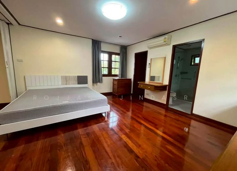 Panya Pattanakarn Village, Bangkok, Soi Phatthanakarn 30, Suan Luang, Bangkok, 5 Bedrooms, 350 sqm, Single Detached House For Sale, by Rojjana Jindasri, 500387007 - DDproperty.com