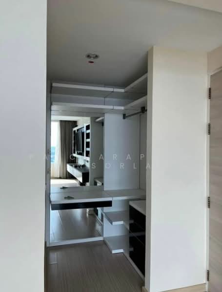 Watermark Chaophraya, Bangkok, Soi Charoennakorn 39-41, Charoennakorn Road, Bang Lam Phu Lang, Khlong San, Bangkok, 2 Bedrooms, 105 sqm, Condo For Sale, by Patcharaporn Binsorlae, 500387012 - DDproperty.com