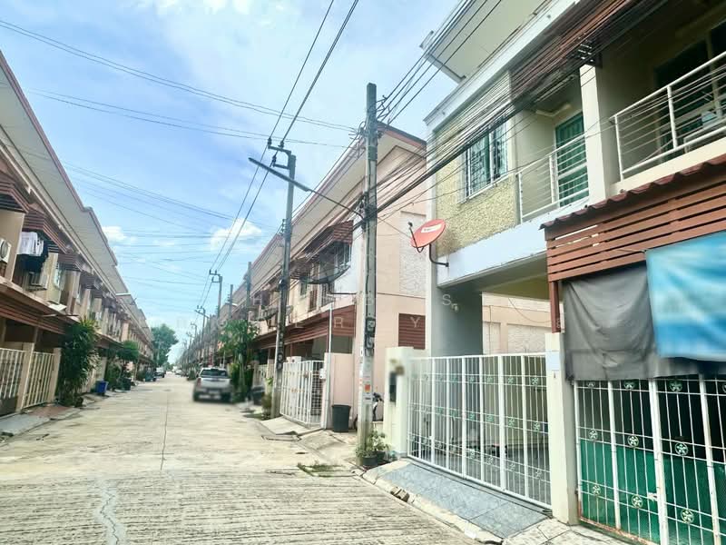 ธนจิตต์ นนทบุรี, Nonthaburi, Sala Klang, Bang Kruai, Nonthaburi, 2 Bedrooms, 100 sqm, Townhouse For Sale, by The Best Property เปิ้ล, 500387050 - DDproperty.com