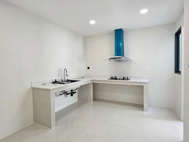 11.9 MB, Newly Renovated, 2-storey Detached House,Modern Private style, Chokchai 4 Soi 44, Bangkok, Lat Phrao, Bangkok, 3 Bedrooms, 250 sqm, Single Detached House For Sale, by Aspire Real Estate Agency Co., Ltd., 500387051 - DDproperty.com