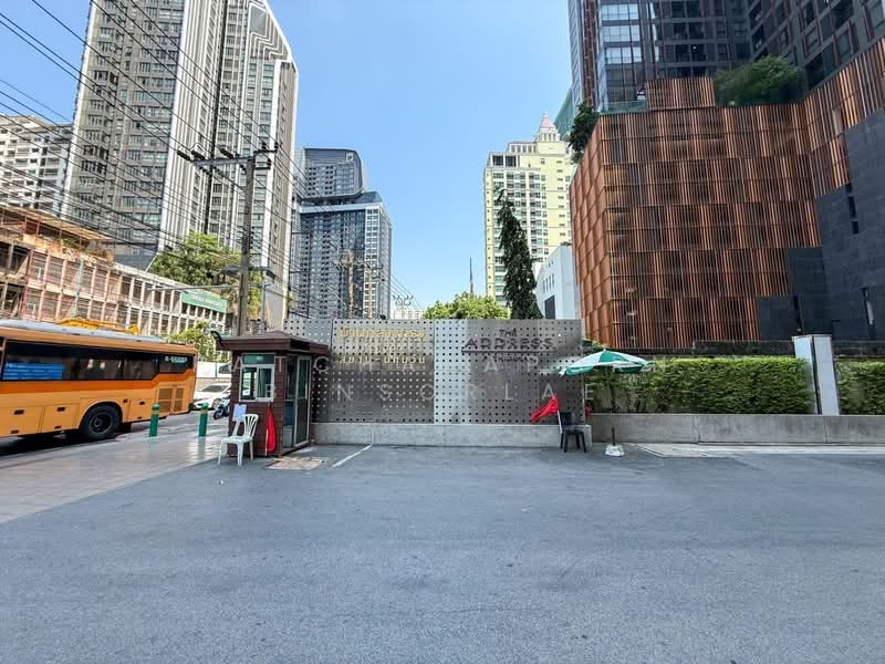 Baan Klang Krung Siam-Pathumwan, Bangkok, Petchburi Road, Thanon Phetchaburi, Ratchathewi, Bangkok, 2 Bedrooms, 85 sqm, Condo For Sale, by Patcharaporn Binsorlae, 500387057 - DDproperty.com