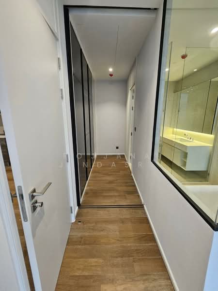 Muniq Langsuan, Bangkok, Soi Tonson, Lumphini, Pathum Wan, Bangkok, 1 Bedroom, 50 sqm, Condo For Rent, by Rojjana Jindasri, 500387067 - DDproperty.com