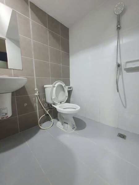 ลลิลทาวน์ ไลโอ บลิสซ์ ลาดกระบัง-สุวรรณภูมิ (Lalin Town Lio Bliss Latkrabang-Suvarnabhumi), สมุทรปราการ, ศีรษะจรเข้น้อย, บางเสาธง, สมุทรปราการ, 105 ตร.ม., ทาวน์เฮ้าส์ ขาย, โดย The Best Property กลอย, 500387071 - DDproperty.com