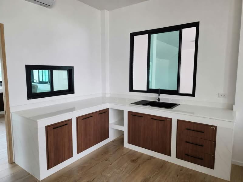 detached house in Hang Dong, Chiang Mai, Nam Phare, Hang Dong, Chiang Mai, 4 Bedrooms, 480 sqm, Single Detached House For Rent, by Shori Asset Group Co., Ltd., 500387076 - DDproperty.com