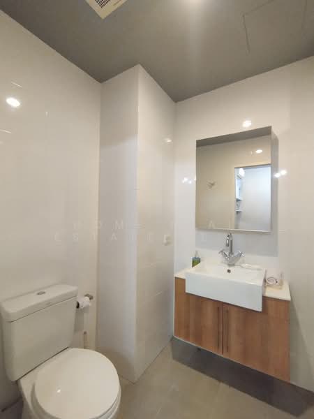 Blocs 77, Bangkok, 291 On Nut Rd, Phra Kanong Nua, Watthana, Bangkok, 1 Bedroom, 42 sqm, Condo For Sale, by HOME Real Estate Service, 500387111 - DDproperty.com