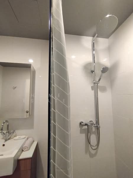 Blocs 77, Bangkok, 291 On Nut Rd, Phra Kanong Nua, Watthana, Bangkok, 1 Bedroom, 42 sqm, Condo For Sale, by HOME Real Estate Service, 500387111 - DDproperty.com