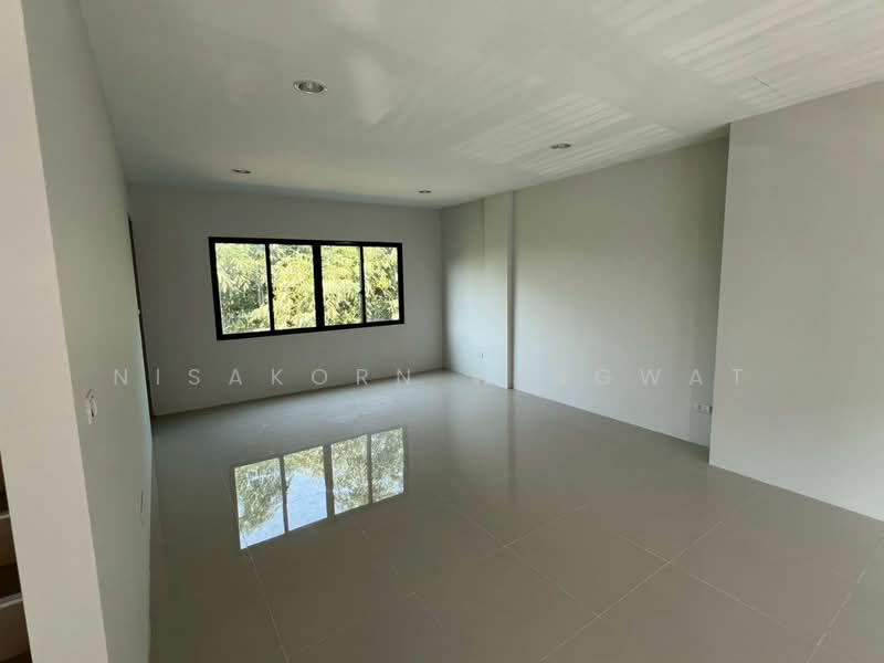 undefined, Bangkok, Khlong Sam Prawet, Lat Krabang, Bangkok, 3 Bedrooms, 217 sqm, Townhouse For Rent, by Nisakorn Wingwat, 500387144 - DDproperty.com