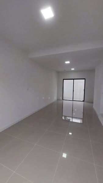 บ้านพฤกษา 135/2 พระราม 2-พันท้ายฯ : Baan Pruksa Rama 2-Pantainorasingh, สมุทรสาคร, Soi Wat Phanthai Norasing, Phra Ram 2 Road, พันท้ายนรสิงห์, เมืองสมุทรสาคร, สมุทรสาคร, 136 ตร.ม., ทาวน์เฮ้าส์ ขาย, โดย เซลล์จู, 500387155 - DDproperty.com