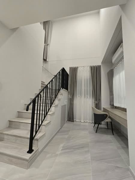 Chaiyapruek Bangna Km 15, Samut Prakan, 234 Moo 3 Km.15 Bangna-Trad Road Km.15, Bang Chalong, Bang Plee, Samut Prakan, 3 Bedrooms, 183 sqm, Single Detached House For Rent, by Chanon Phangchienghien, 500387159 - DDproperty.com