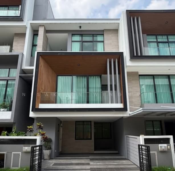 Nirvana Define Srinakarin-Rama 9, Bangkok, Srinakarin - Rom Klao Road, Saphan Sung, Bangkok, 3 Bedrooms, 285 sqm, Townhouse For Rent, by Nisakorn Wingwat, 500387181 - DDproperty.com