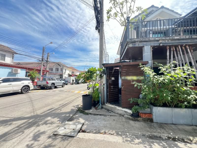 Baan Pruksa 76 Bangyai-Kaew-In, Nonthaburi, Bang Mae Nang, Bang Yai, Nonthaburi, 4 Bedrooms, 100 sqm, Townhouse For Sale, by The Best Property บี, 500387199 - DDproperty.com