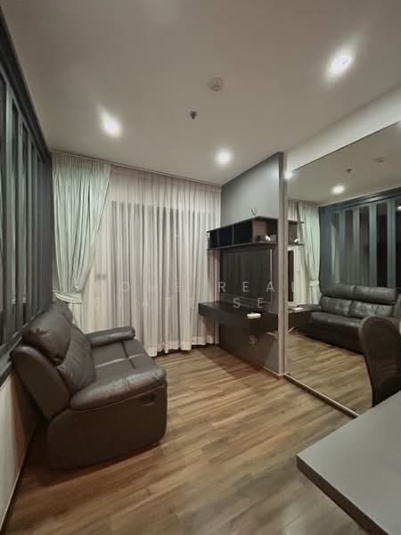 Wyne Sukhumvit, Bangkok, 1120 Sukhumvit Road, Phra Kanong, Khlong Toei, Bangkok, 1 Bedroom, 30 sqm, Condo For Sale, by HOME Real Estate Service, 500387206 - DDproperty.com