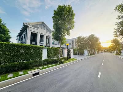 ขาย - Grand Bangkok Boulevard Sukhumvit : แกรนด์ บางกอก บูเลอวาร์ด สุขุมวิท, สมุทรปราการ