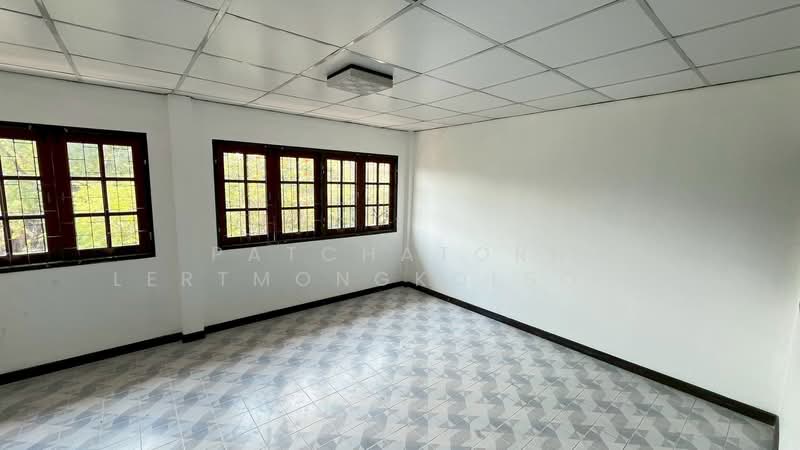 ทาวน์โฮม, Bangkok, ถนนอบู่เย็น, Tha Rang, Bang Khen, Bangkok, 6 Bedrooms, 230 sqm, Townhouse For Sale, by Patchatorn Lertmongkolsomchok, 500387211 - DDproperty.com