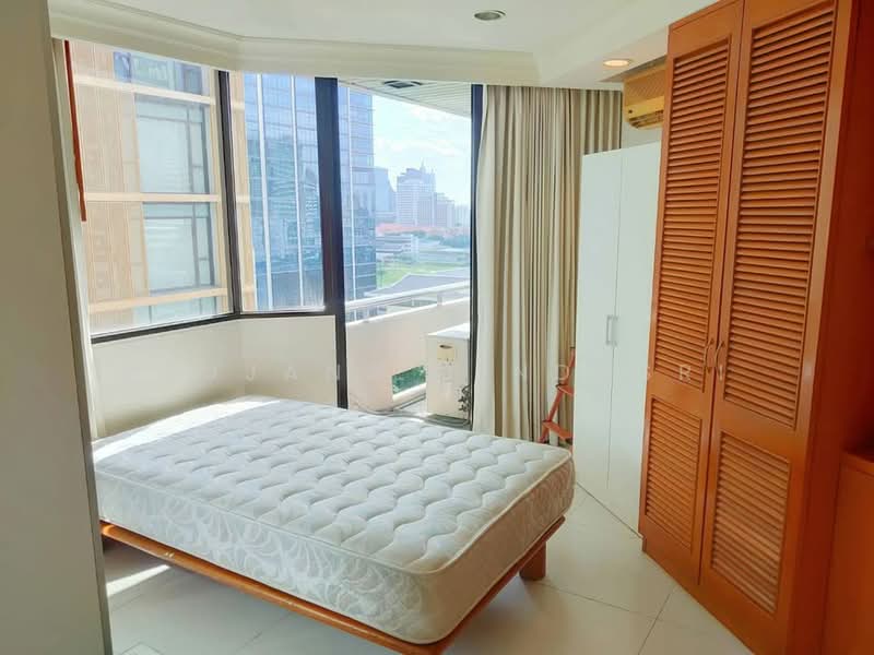 The Royal Place 1, Bangkok, Rajdamri, Lumphini, Pathum Wan, Bangkok, 2 Bedrooms, 84 sqm, Condo For Rent, by Rojjana Jindasri, 500387222 - DDproperty.com