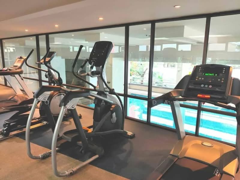 The Royal Place 1, Bangkok, Rajdamri, Lumphini, Pathum Wan, Bangkok, 2 Bedrooms, 84 sqm, Condo For Rent, by Rojjana Jindasri, 500387222 - DDproperty.com