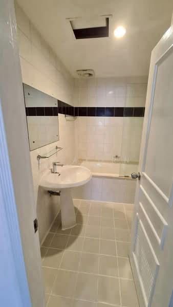 The Waterford Park, Bangkok, Soi Sukhumvit 53, Khlong Tan Nua, Watthana, Bangkok, 1 Bedroom, 68 sqm, Condo For Rent, by Nisakorn Wingwat, 500387276 - DDproperty.com
