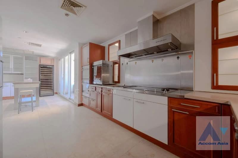 Las Colinas, Bangkok, Sukhumvit 21 Road, Khlongtoei Nua, Watthana, Bangkok, 5 Bedrooms, 698 sqm, Condo For Sale, by Accom Asia, 500387319 - DDproperty.com