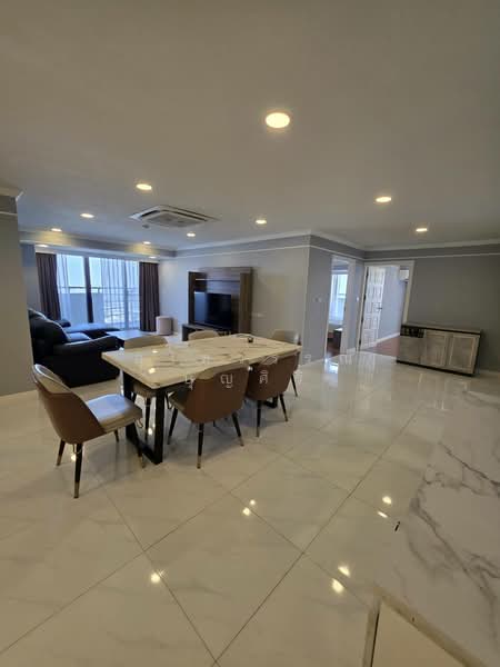 Floraville Condominium, Bangkok, 51 Pattanakarn, Suan Luang, Bangkok, 3 Bedrooms, 162 sqm, Condo For Sale, by Ulaiwan Boonsiri, 500387360 - DDproperty.com