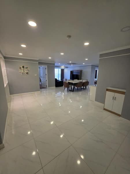 Floraville Condominium : ฟลอร่าวิลล์ คอนโดมิเนียม, กรุงเทพ, 51 พัฒนาการ, สวนหลวง, กรุงเทพ, 162 ตร.ม., คอนโด ขาย, โดย อุไลวรรณ บุญศิริ, 500387360 - DDproperty.com