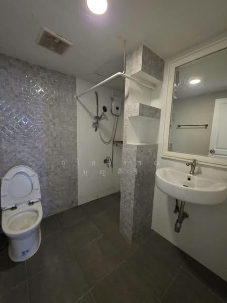 Floraville Condominium : ฟลอร่าวิลล์ คอนโดมิเนียม, กรุงเทพ, 51 พัฒนาการ, สวนหลวง, กรุงเทพ, 162 ตร.ม., คอนโด ขาย, โดย อุไลวรรณ บุญศิริ, 500387360 - DDproperty.com