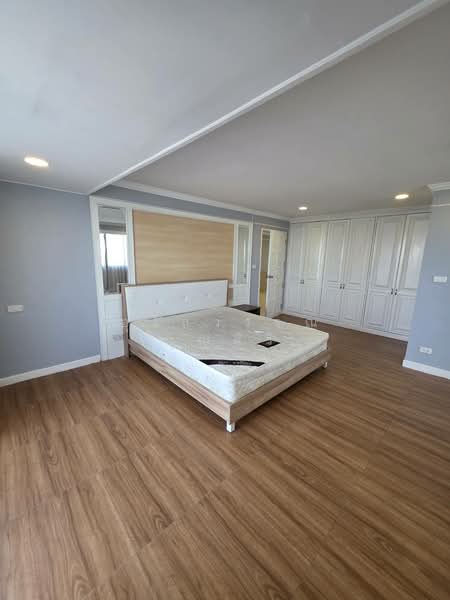 Floraville Condominium, Bangkok, 51 Pattanakarn, Suan Luang, Bangkok, 3 Bedrooms, 162 sqm, Condo For Sale, by Ulaiwan Boonsiri, 500387360 - DDproperty.com