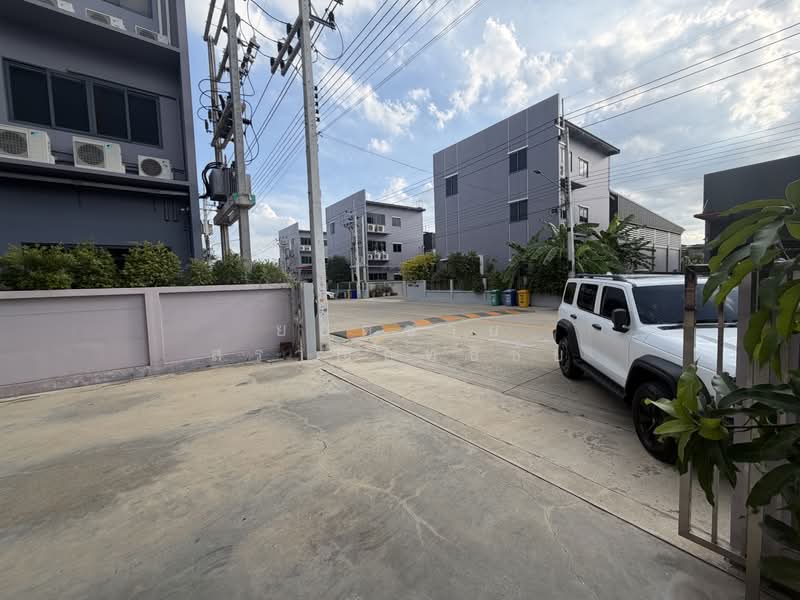 Biggerland Phase 4, Pathum Thani, Lam Luk Ka Road, Khlong 8, Lam Luk Ka, Lam Luk Ka, Pathum Thani, , 645 sqm, Warehouse/Factory For Sale, by ยอดชาย สราญฤทธิชัย, 500387366 - DDproperty.com