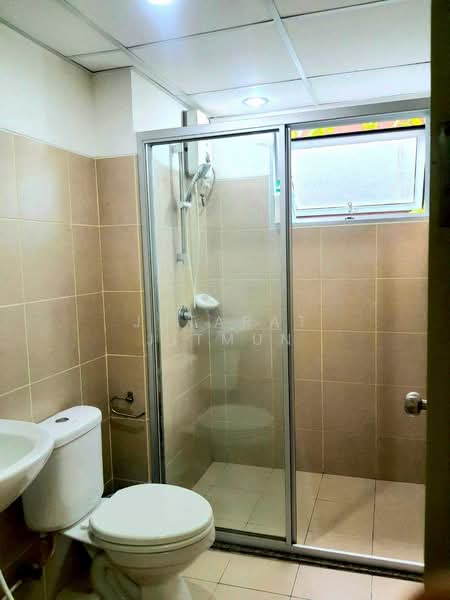 Supalai City Resort Ratchada-Huaykwang, Bangkok, 300 Pracha Uthit Road, Huai Khwang, Bangkok, Studio, 32 sqm, Condo For Rent, by Jutarat Jitmun, 500387372 - DDproperty.com