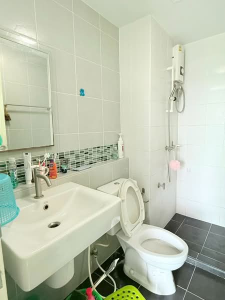 Dcondo Onnut–Rama 9, Bangkok, Chalermprakiat 9 Road, Prawet, Prawet, Bangkok, 1 Bedroom, 30 sqm, Condo For Sale, by The Best Property ฝน, 500387398 - DDproperty.com
