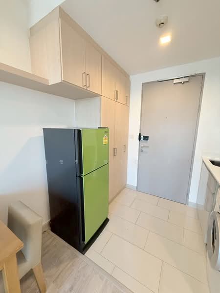 IDEO MOBI Sukhumvit 81, Bangkok, 2097 Sukhumvit Road, Bang Chak, Phra Khanong, Bangkok, 1 Bedroom, 31 sqm, Condo For Rent, by พชร ชาญศิริ, 500387400 - DDproperty.com