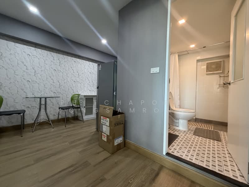 Thonglor Tower, Bangkok, Soi Thonglor, Sukhumvit 55 Road, Khlongtoei Nua, Watthana, Bangkok, 1 Bedroom, 55 sqm, Condo For Rent, by Phitchaporn Kongsamrong, 500387426 - DDproperty.com