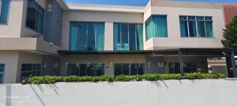 บ้านหรูพร้อมสระว่ายน้ำส่วนตัว ย่านราชพฤกษ์, Pathum Thani, Bang Khu Wat, Muang Pathum Thani, Pathum Thani, 3 Bedrooms, 400 sqm, Single Detached House For Rent, by Jutarat Jitmun, 500387429 - DDproperty.com