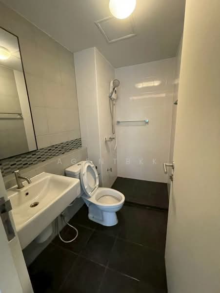 Dcondo Campus Resort Ratchapruek-Charan 13, Bangkok, Bang Waek Road, Bang Waek, Phasi Charoen, Bangkok, 1 Bedroom, 30 sqm, Condo For Rent, by Agentbkk, 500387441 - DDproperty.com