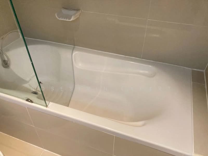 Family Park Condominium, Bangkok, 48 Soi Ladprao 48 separate 3 Ladprao Road, Samsen Nok, Huai Khwang, Bangkok, 2 Bedrooms, 88 sqm, Condo For Rent, by Rosesirin Expert, 500387443 - DDproperty.com