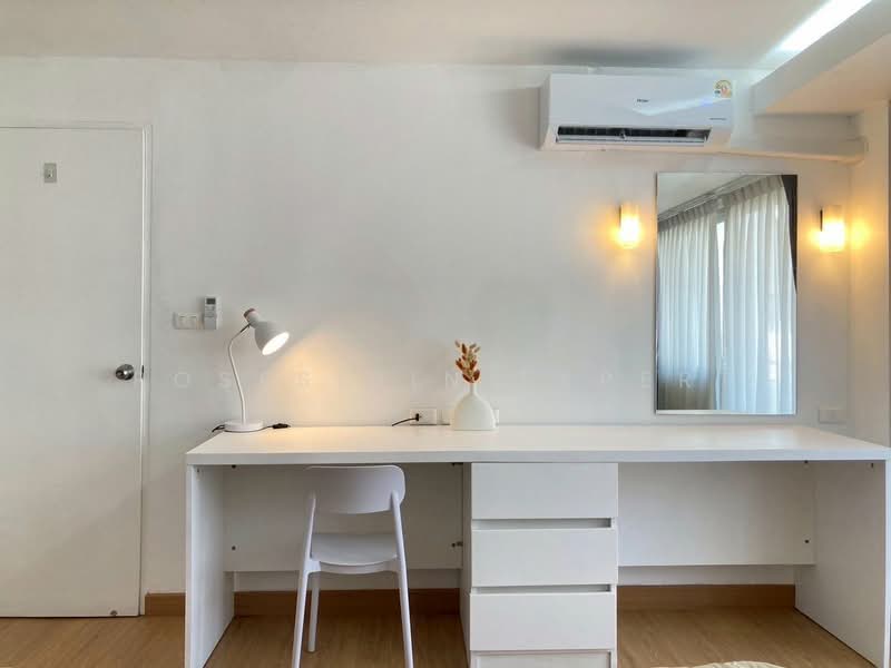 Family Park Condominium, Bangkok, 48 Soi Ladprao 48 separate 3 Ladprao Road, Samsen Nok, Huai Khwang, Bangkok, 2 Bedrooms, 88 sqm, Condo For Rent, by Rosesirin Expert, 500387443 - DDproperty.com
