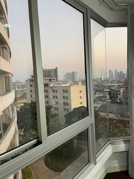 River Heaven Chareonkrung, Bangkok, 2667 Chareonkrung Road, Bang Kho Laem, Bangkok, 2 Bedrooms, 71 sqm, Condo For Rent, by Rosesirin Expert, 500387457 - DDproperty.com
