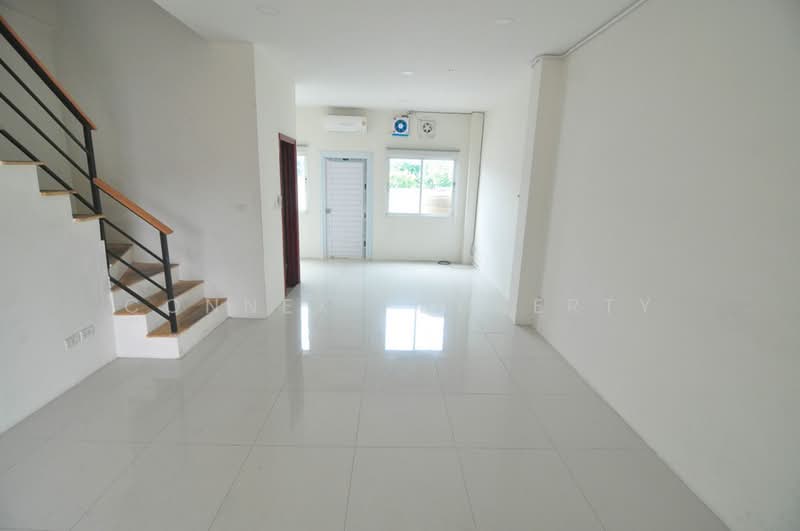 Warm Townhouse, Bangkok, ลาดพร้าว, Khlong Chan, Bang Kapi, Bangkok, 4 Bedrooms, 110 sqm, Townhouse For Rent, by Connex Property, 500387464 - DDproperty.com