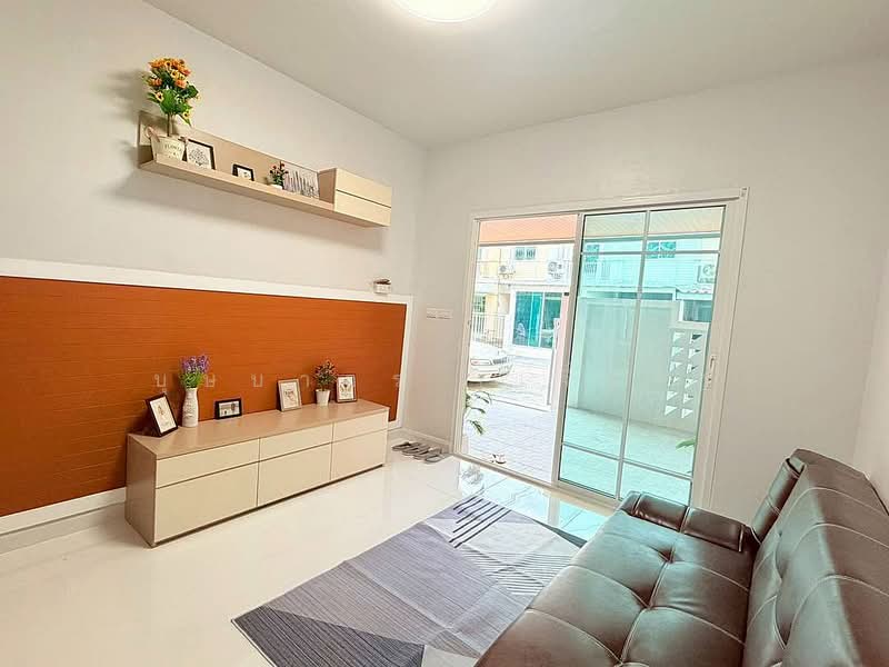 Pruksa Ville 28 Wongwaen - Rattanathibet, Nonthaburi, Kanchanaphisek Road, Sao Thong Hin, Bang Yai, Nonthaburi, 4 Bedrooms, 110 sqm, Townhouse For Sale, by บุษบากร (เจี๊ยบ), 500387490 - DDproperty.com