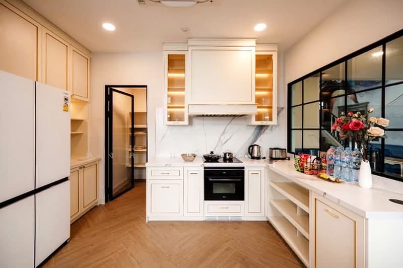Nantawan Rama 9 - New Krungthepkreetha, Bangkok, Saphan Sung, Bangkok, 4 Bedrooms, 300 sqm, Single Detached House For Rent, by นัฐพงค์ มณีอัครเนตร, 500387492 - DDproperty.com