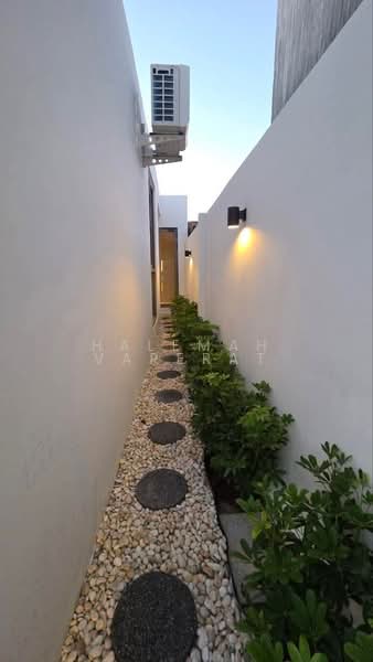 Parichat Chalong, Phuket, Chalong, Muang Phuket, Phuket, 3 Bedrooms, 200 sqm, Single Detached House For Sale, by Halemah Varerat, 500387538 - DDproperty.com