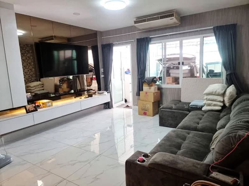 Townhome 4 Storey Sutthisan, Bangkok, สุทธิสารวินิจฉัย, Din Daeng, Bangkok, 4 Bedrooms, 300 sqm, Townhouse For Rent, by นัฐพงค์ มณีอัครเนตร, 500387539 - DDproperty.com