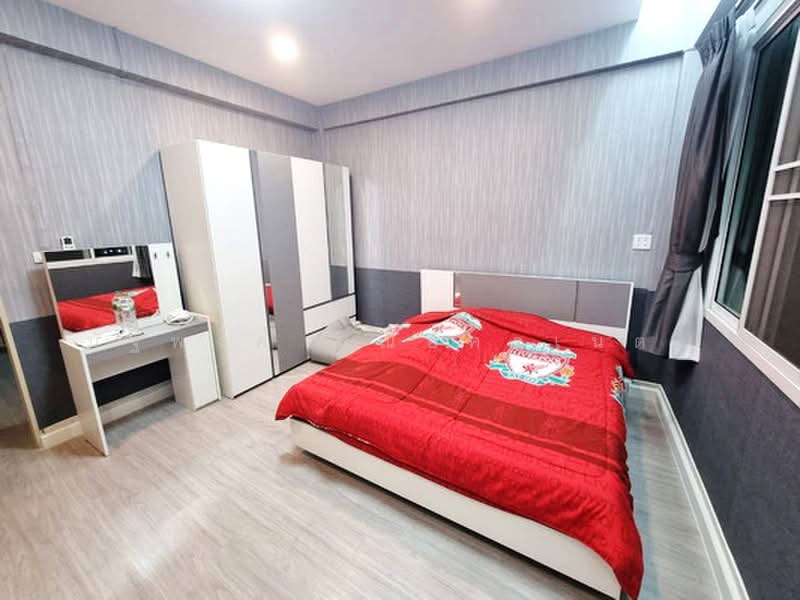 Townhome 4 Storey Sutthisan, Bangkok, สุทธิสารวินิจฉัย, Din Daeng, Bangkok, 4 Bedrooms, 300 sqm, Townhouse For Rent, by นัฐพงค์ มณีอัครเนตร, 500387539 - DDproperty.com