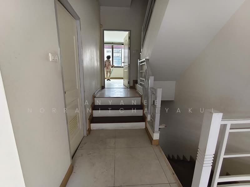 Piemsuk, Nonthaburi, รัตนาธิเบศร์, Bang Kra So, Muang Nonthaburi, Nonthaburi, 3 Bedrooms, 220 sqm, Townhouse For Sale, by Anyanee Norranitchaiyakul, 500387552 - DDproperty.com