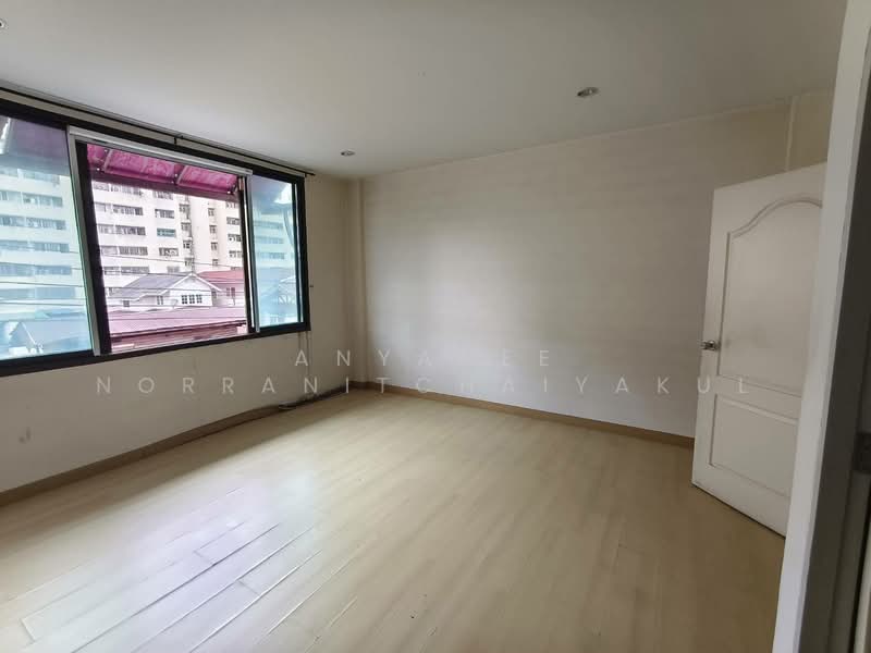 Piemsuk, Nonthaburi, รัตนาธิเบศร์, Bang Kra So, Muang Nonthaburi, Nonthaburi, 3 Bedrooms, 220 sqm, Townhouse For Sale, by Anyanee Norranitchaiyakul, 500387552 - DDproperty.com