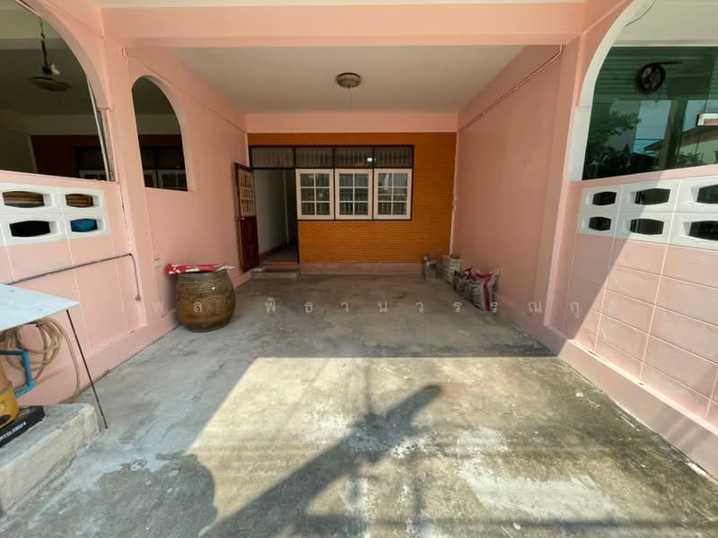 Suksawat 52, Bangkok, Rat Burana, Bangkok, 3 Bedrooms, 110 sqm, Townhouse For Rent, by นวพล พิธานวรรณกุล, 500387590 - DDproperty.com