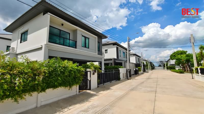 Grand Britania Wongwaen-Ramintra, กรุงเทพ, Kanchanaphisek Ring Road, สามวาตะวันตก, คลองสามวา, กรุงเทพ, 170 ตร.ม., บ้านเดี่ยว ขาย, โดย อักษราภัค ชิตร (โอ๋), 500387612 - DDproperty.com