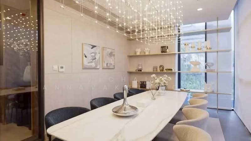 THE CROWN Residences, Bangkok, Rama 4 Road, Thung Maha Mek, Sathon, Bangkok, 1 Bedroom, 44 sqm, Condo For Rent, by Vichai  Annavakulthorn, 500387623 - DDproperty.com