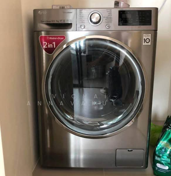 Life Asoke, Bangkok, Asoke-Dindang Road, Bang Kapi, Huai Khwang, Bangkok, 2 Bedrooms, 55 sqm, Condo For Rent, by Vichai  Annavakulthorn, 500387631 - DDproperty.com