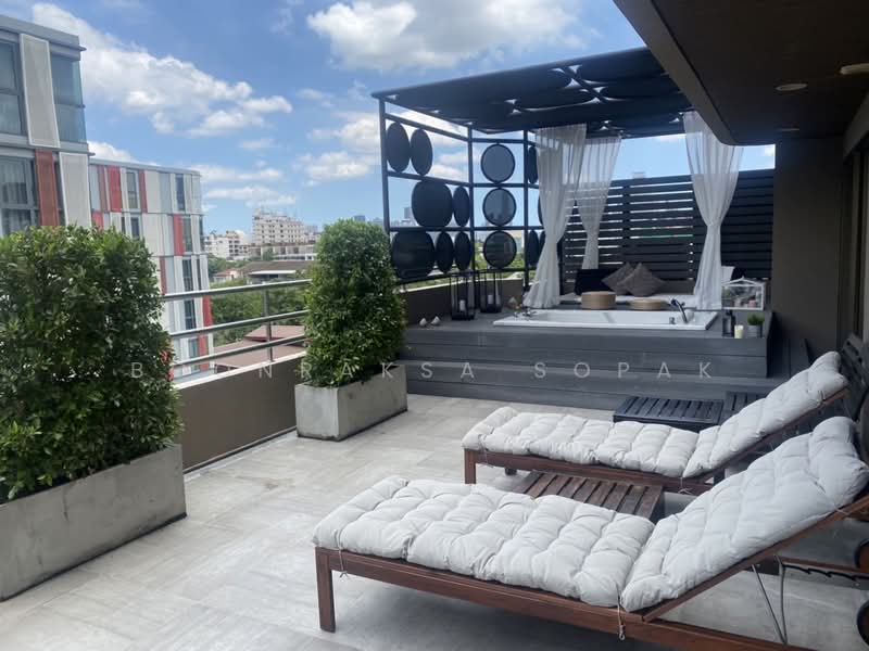 Thea Serviced Apartment, Bangkok, 37 Soi Ekamai 10, Sukhumvit 63, Khlong Tan Nua, Watthana, Bangkok, 2 Bedrooms, 170 sqm, Apartment For Rent, by Boonraksa Sopak, 500387645 - DDproperty.com